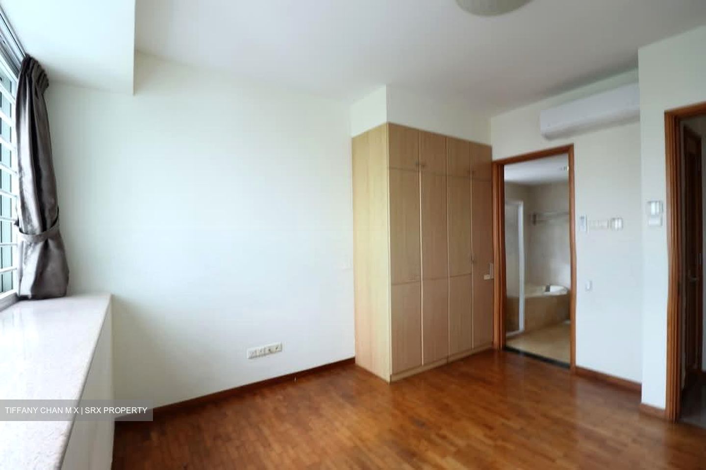 Queens (D3), Condominium #580249721